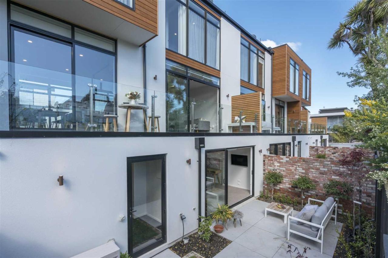 Architectural Urban Diamond Villa Крайстчърч Екстериор снимка