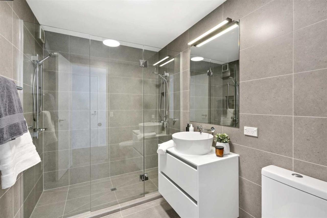 Architectural Urban Diamond Villa Крайстчърч Екстериор снимка